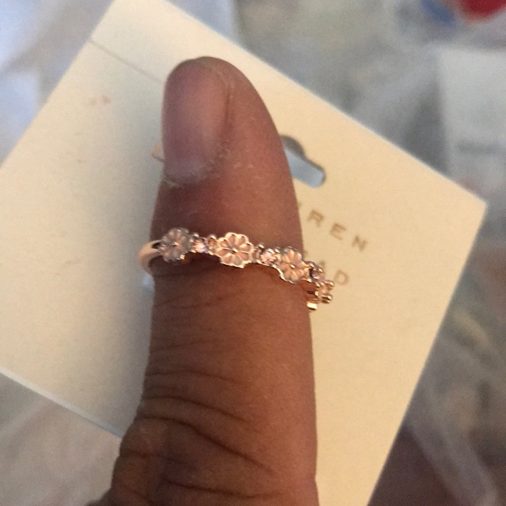 Lc Lauren Conrad ring Sz 9 flowers